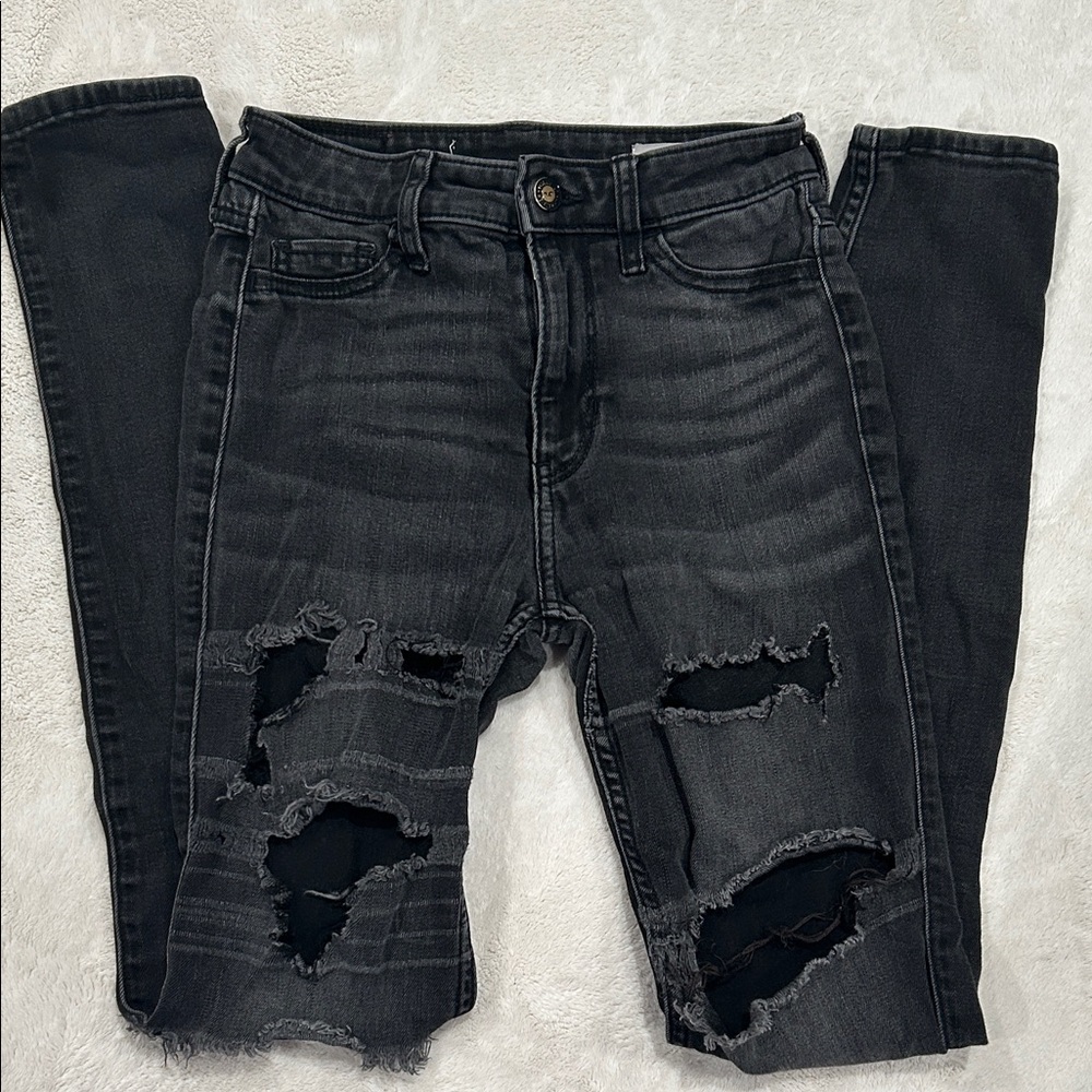 Hollister Distressed Super Skinny High Rise